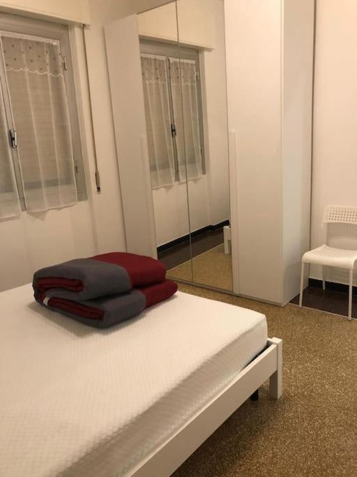 La Casetta Gialla Genova Esterno foto